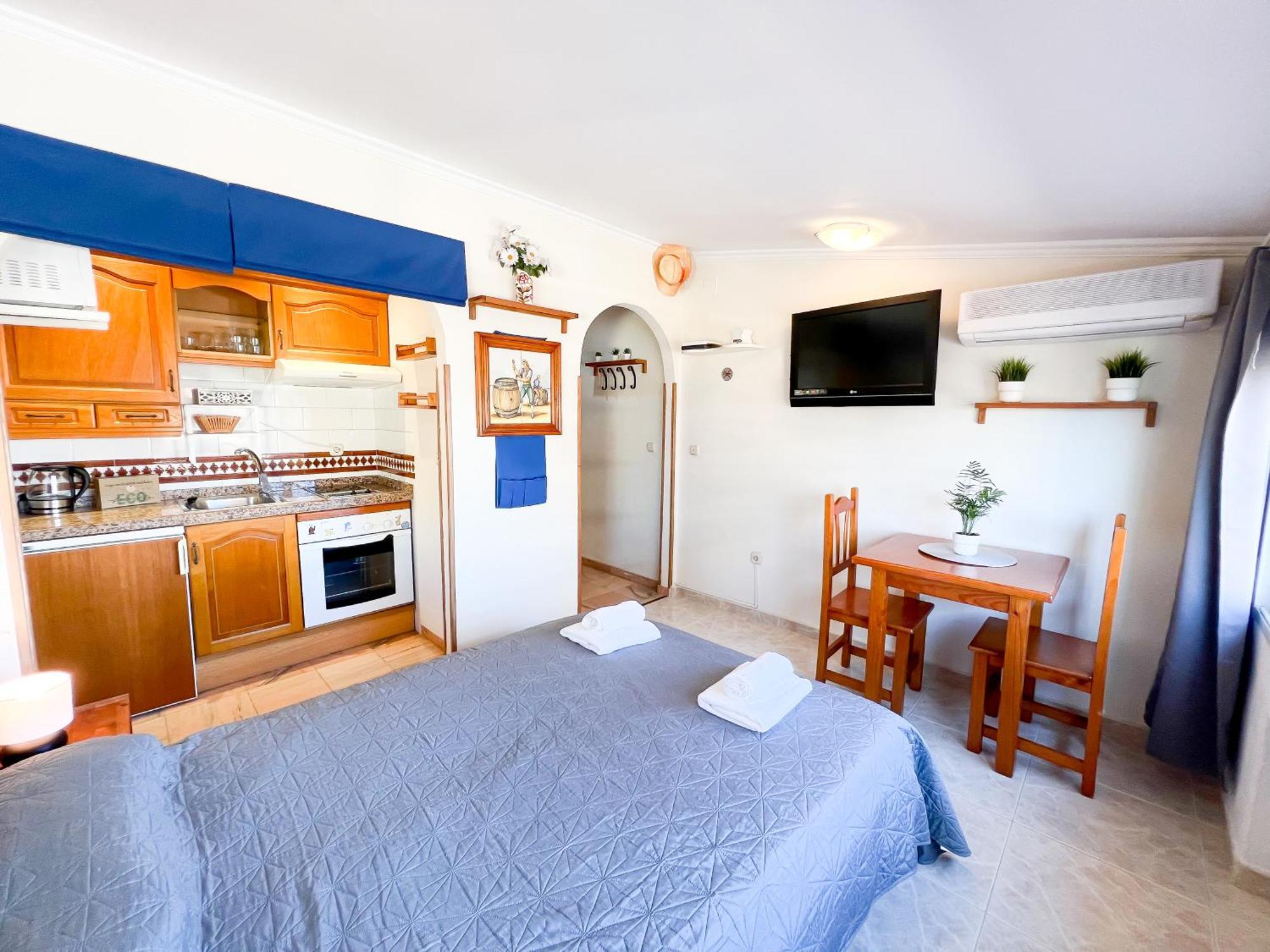 Carihuela Beach, Club San Antonio, Torremolinos Malaga Экстерьер фото